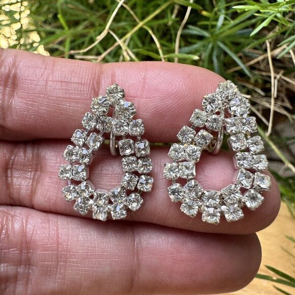 VTG Earrings Rhinestone Rhinestone Teardrop Silver Tone Statement Classy 1" - Picture 7 of 7